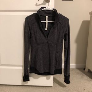 Lululemon 1/4 zip sweatshirt